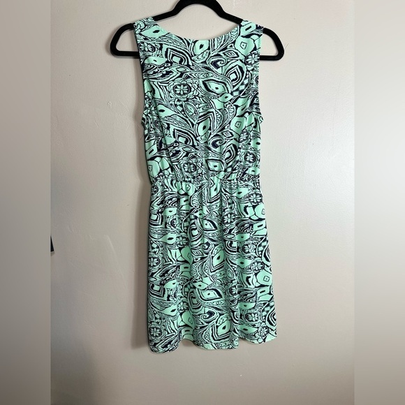 Pink large dress17 p2p. 35” length  vneck preloved no flaws - Picture 7 of 7